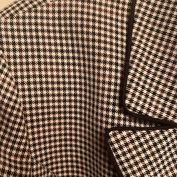 Evan-Picone Blazer W/ Belt. Size 18 - Picture 3 of 3